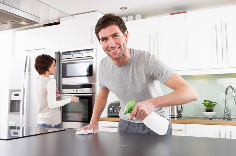 How to Speed Clean the Kitchen