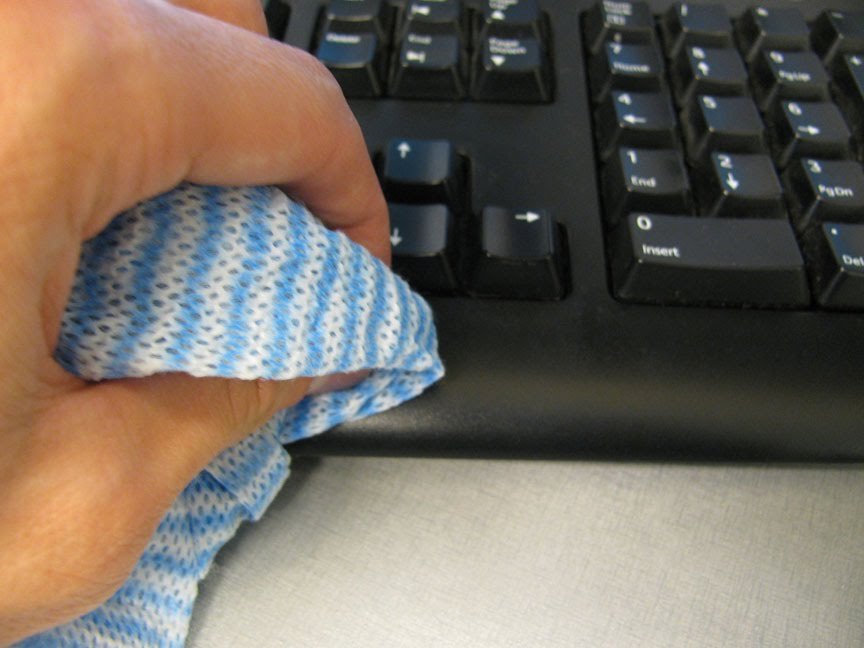 clean keyboard 2